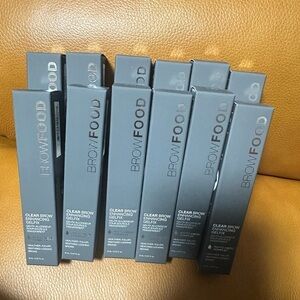 BrowFood Clear Brow Enhancing GelFix (1)